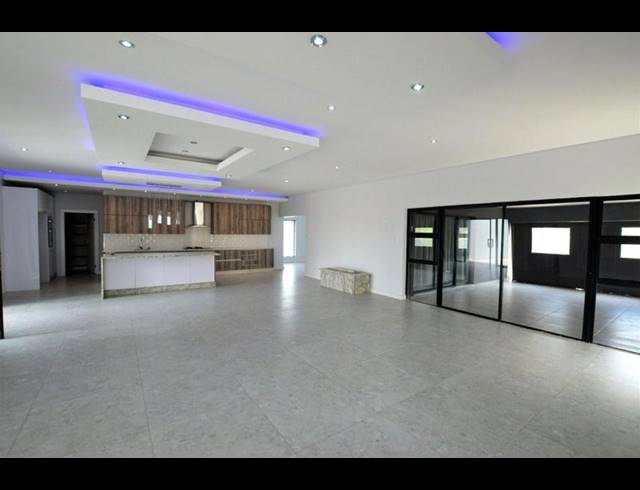 4 BEDROOM HOUSE FOR SALE IN HERON BANKS GOLF ESTATE